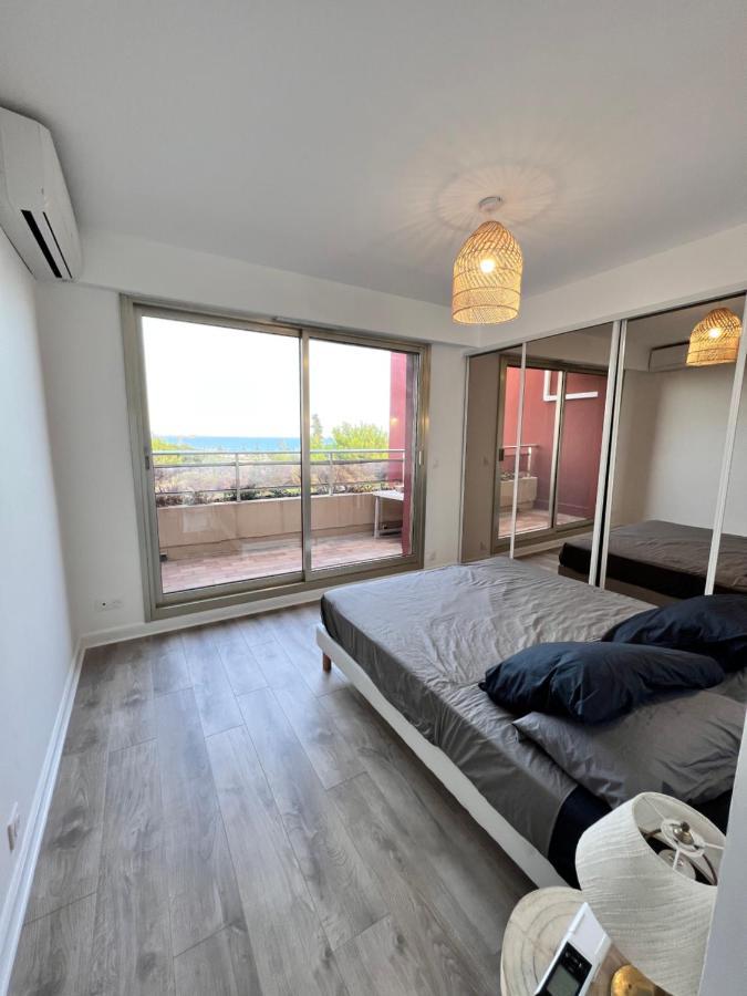 Rooftop Villeneuve المظهر الخارجي الصورة